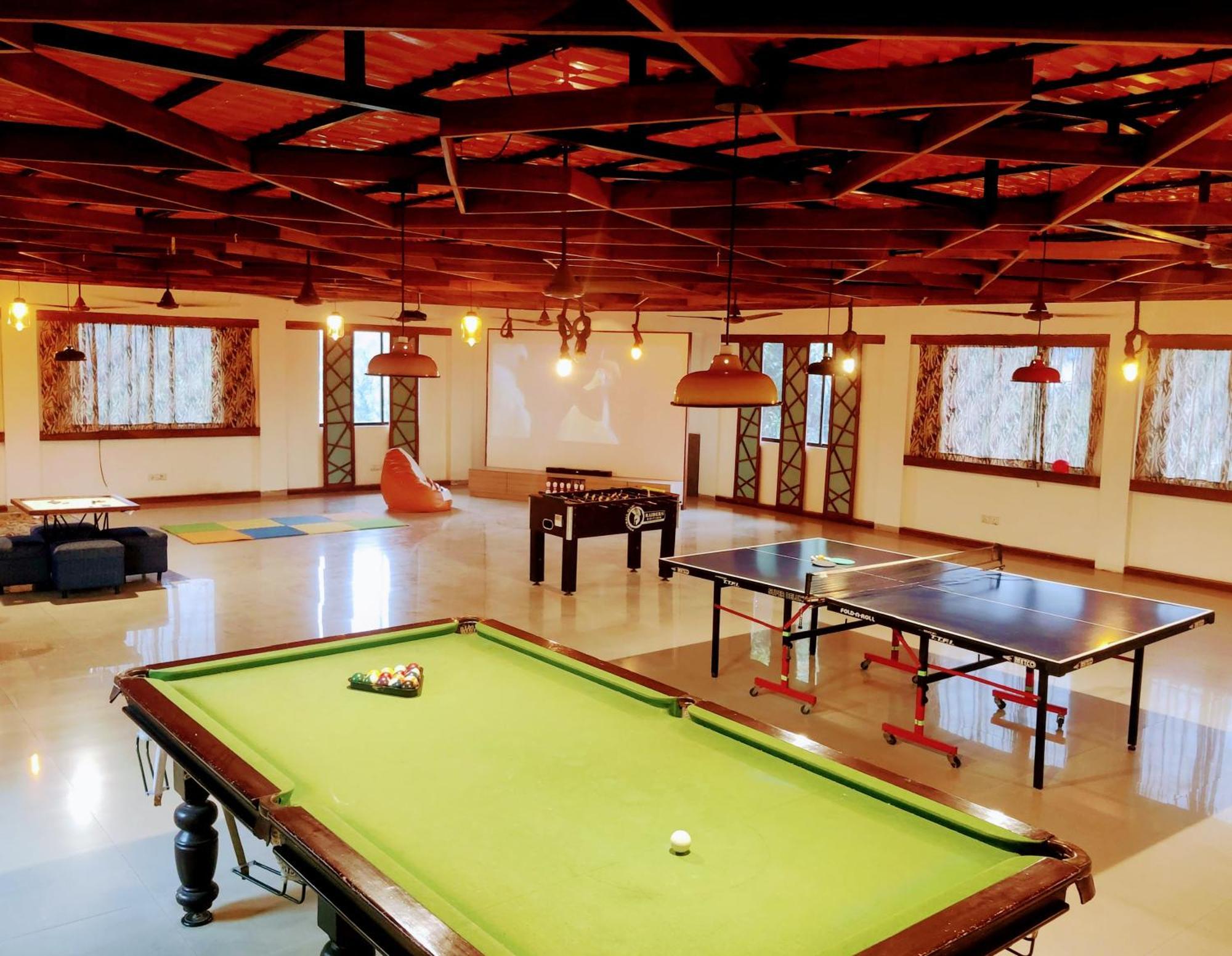 Pushp Vatika Resort & Lawns Νάβι Μουμπάι Εξωτερικό φωτογραφία