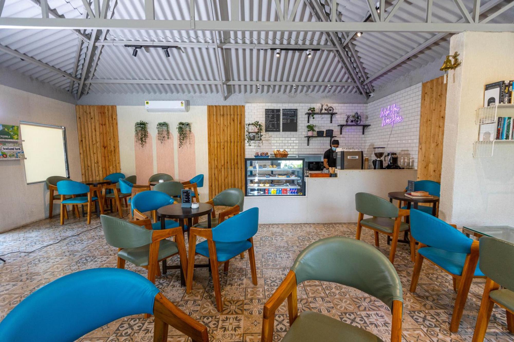 Pushp Vatika Resort & Lawns Νάβι Μουμπάι Εξωτερικό φωτογραφία