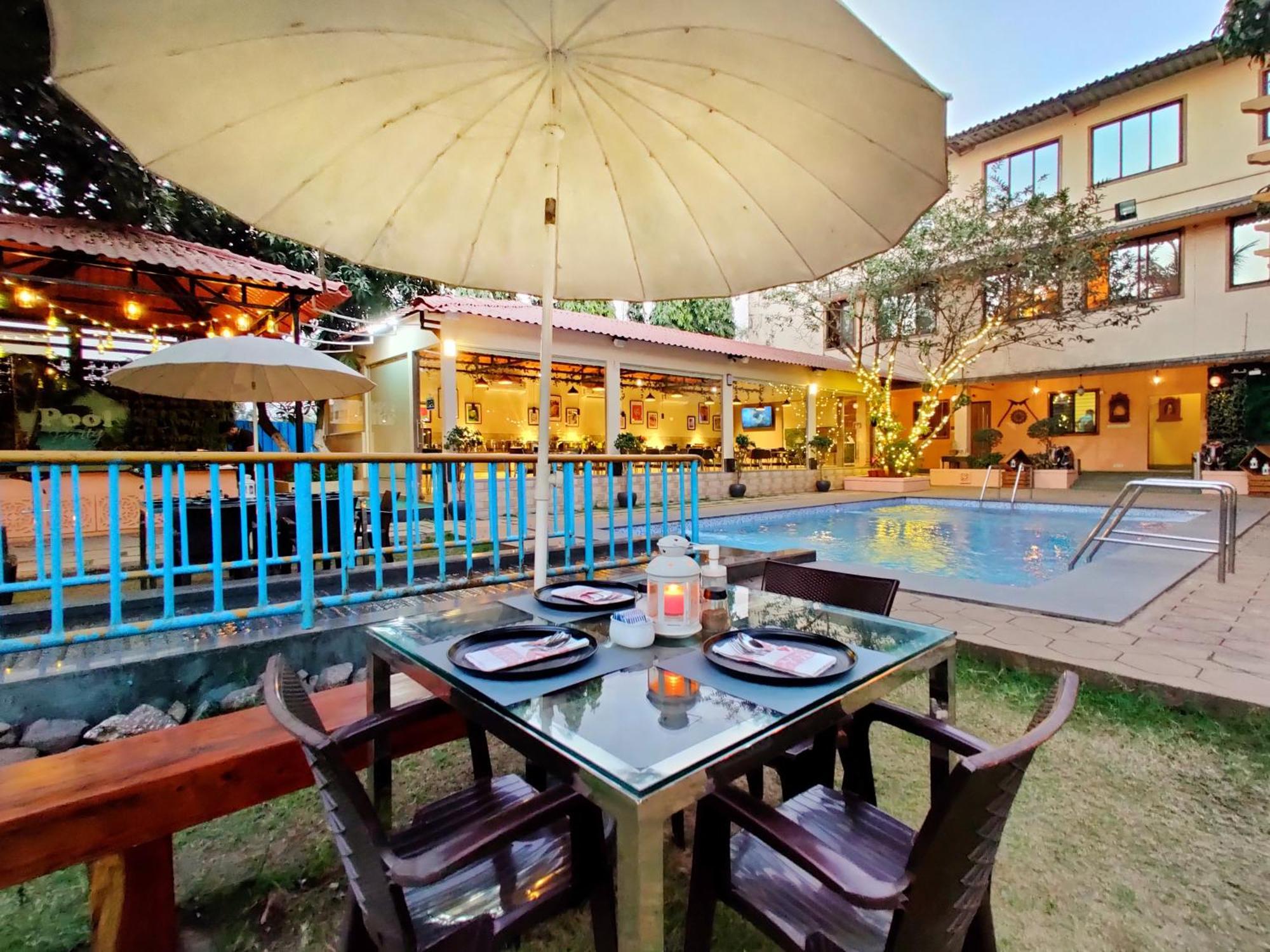Pushp Vatika Resort & Lawns Νάβι Μουμπάι Εξωτερικό φωτογραφία